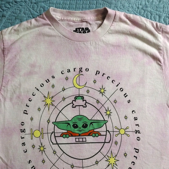 EUC Star Wars Baby Yoda "Precious Cargo" tee - Picture 3 of 7